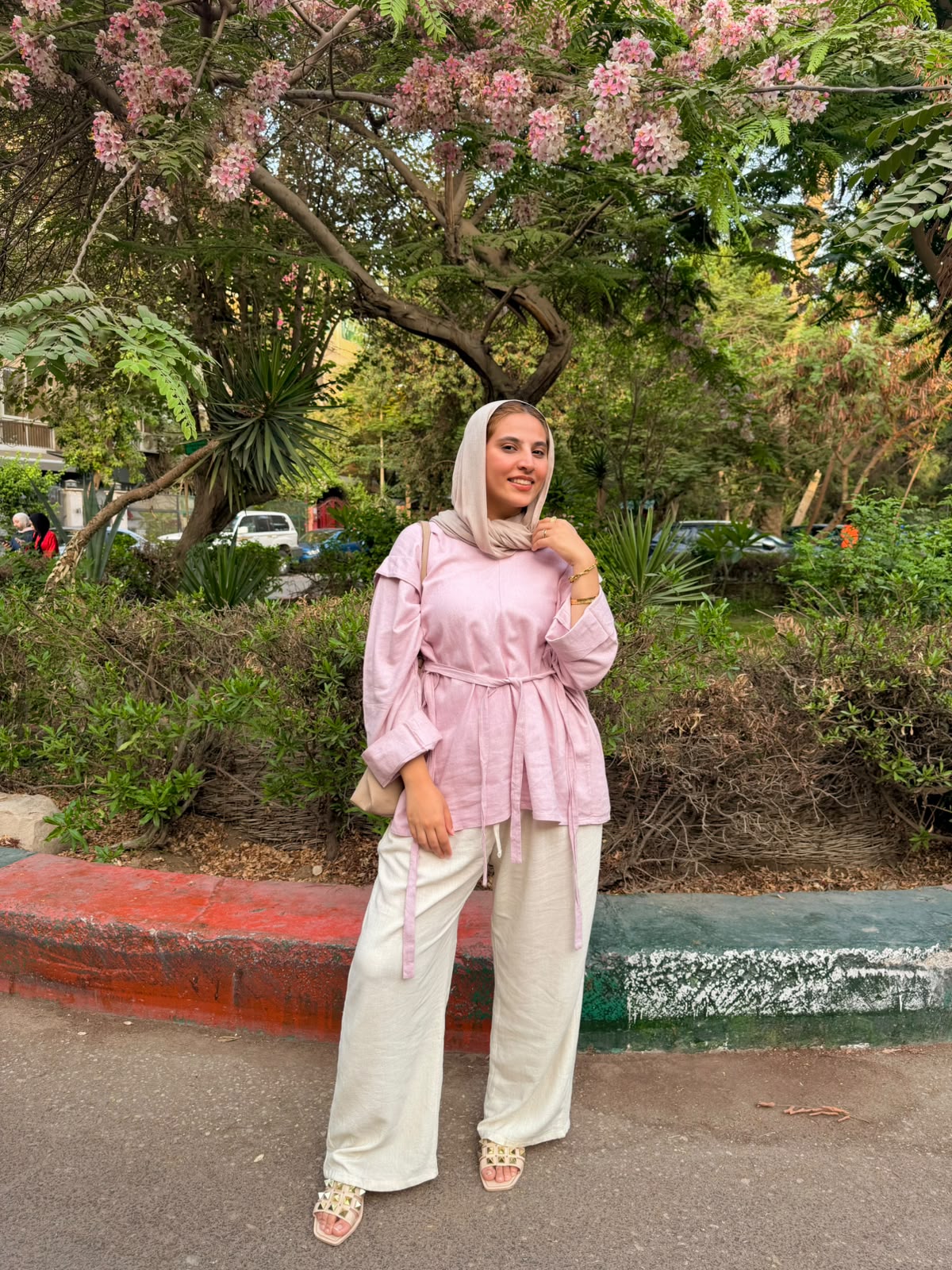 Soft Tone Blouse + Ivory Linen Pants